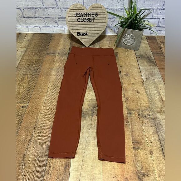 LULULEMON Everlux and Mesh High Rise Crop 23” - Picture 1 of 15